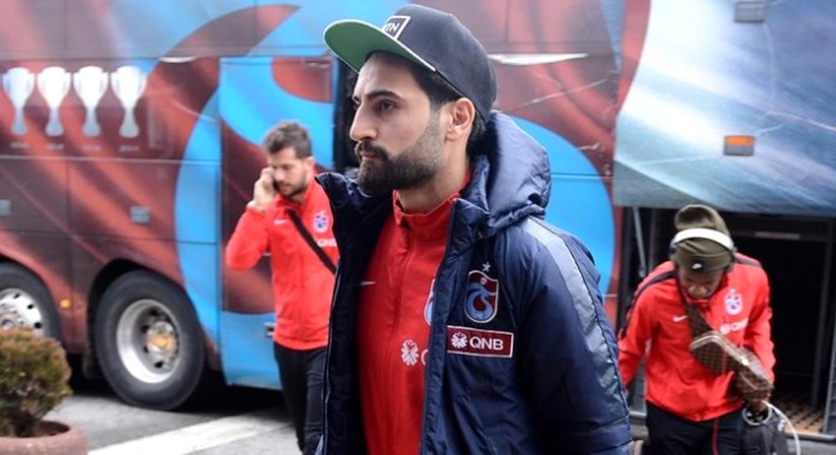 Fenerbahçe Mehmet Ekici\'yi Açıkladı