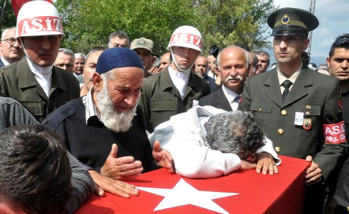 Helikopter Şehidinin Babasından Duygulandıran Konuşma
