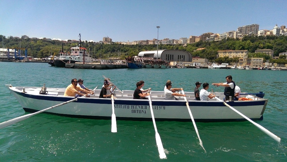 Köyceğizli Öğrencilere İtalya\'da Denizcilik Eğitimi