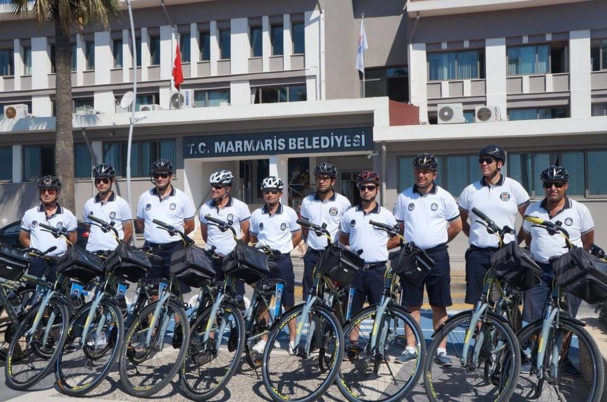 Marmaris Zabıtası Motosikletten Bisiklete Geçti