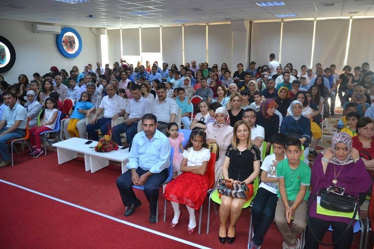 Matematik Olimpiyatlarında Dereceye Giren Öğrencilere Ödülleri Verildi