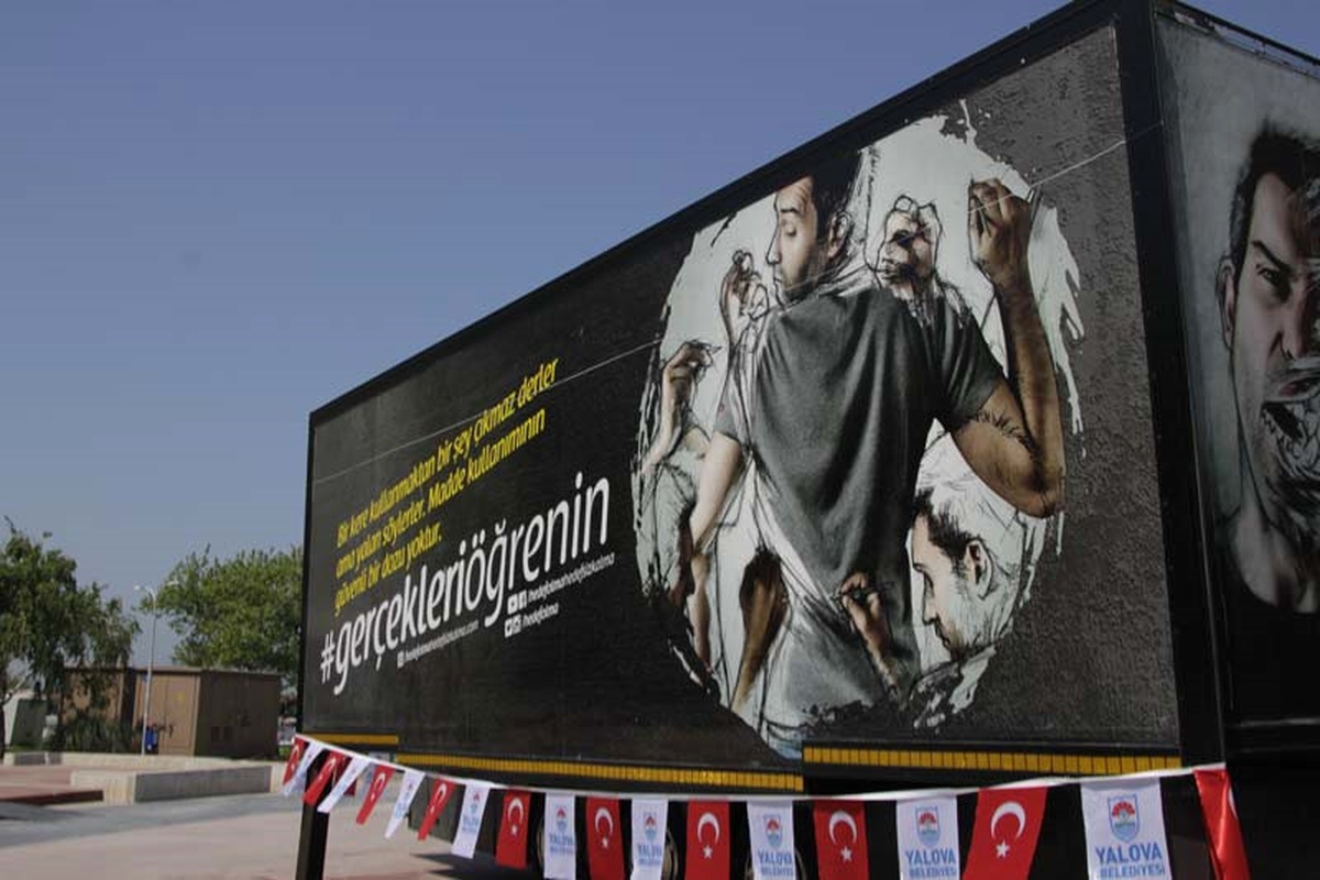 Narkotik Eğitim Tırı "Hayat" Kurtarıyor