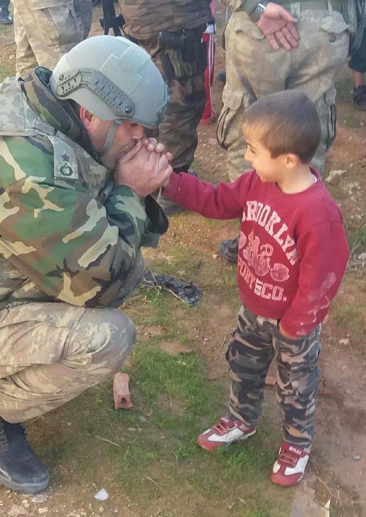 Patlamada Sol Gözünü Kaybeden  Yarbay Tetik Görevine Devam Ediyor