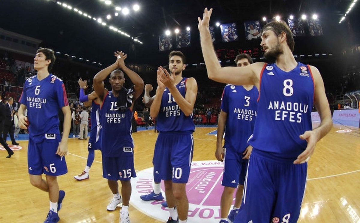 Tbf\'den Anadolu Efes\'e 3 Puan Silme Cezası