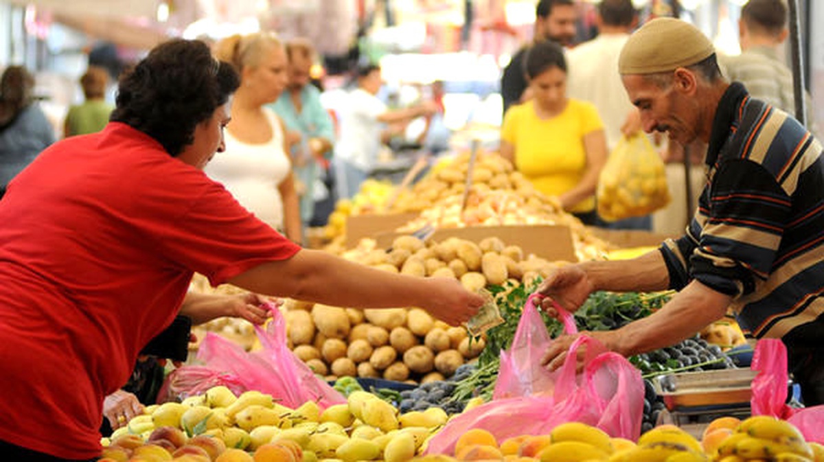 Tüketici Fiyatları Mayıs\'ta Yüzde 0.45 Arttı; Yıllık Enflasyon Yüzde 11.72 (2)