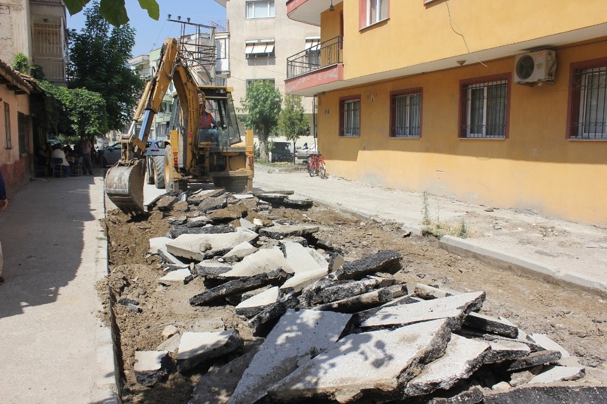 Yıldırım Mahallesi\'nin Sokakları Yenileniyor