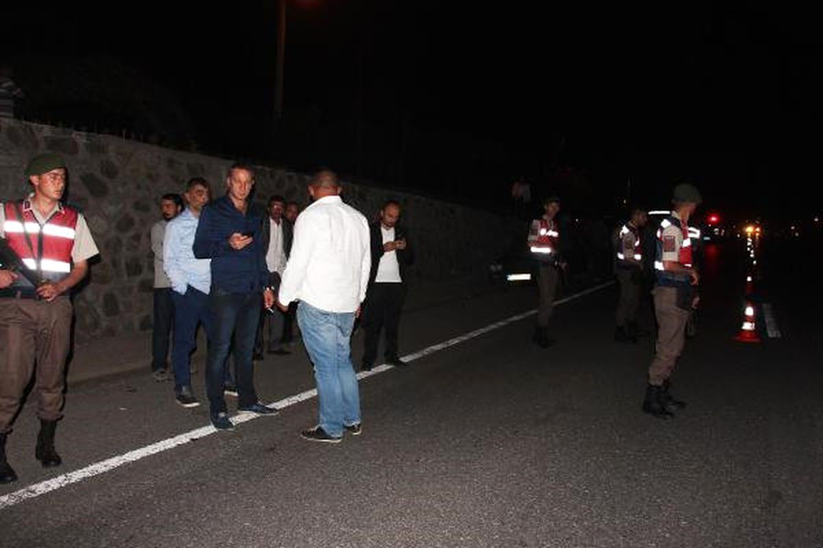 Yol Kenarında Cesedi Bulundu