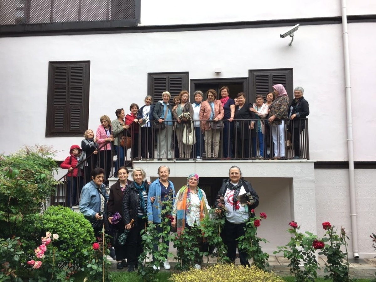 Adana Kız İlköğretmen Okulu Mezunlarının 50. Yıl Buluşması