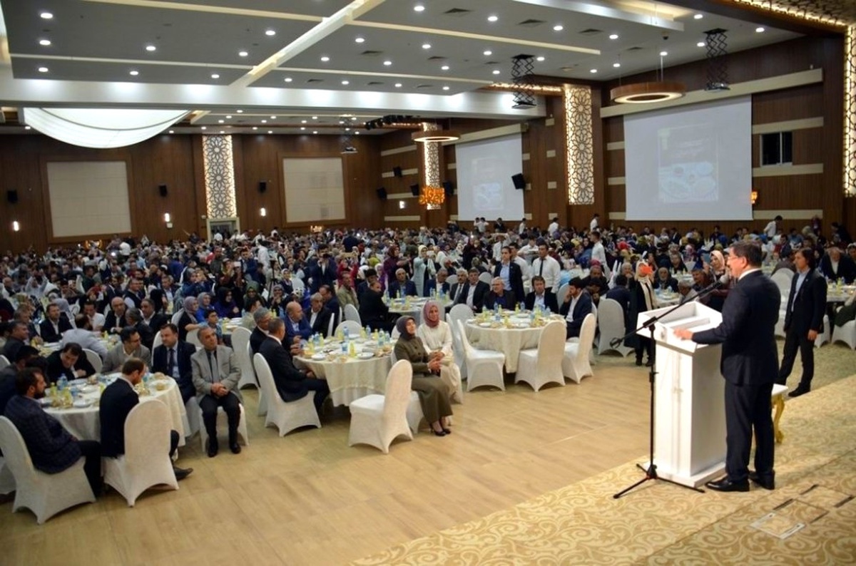 AK Parti Konya Ailesi, İl Danışma Meclisi ve İftar Programında Bir Araya Geldi