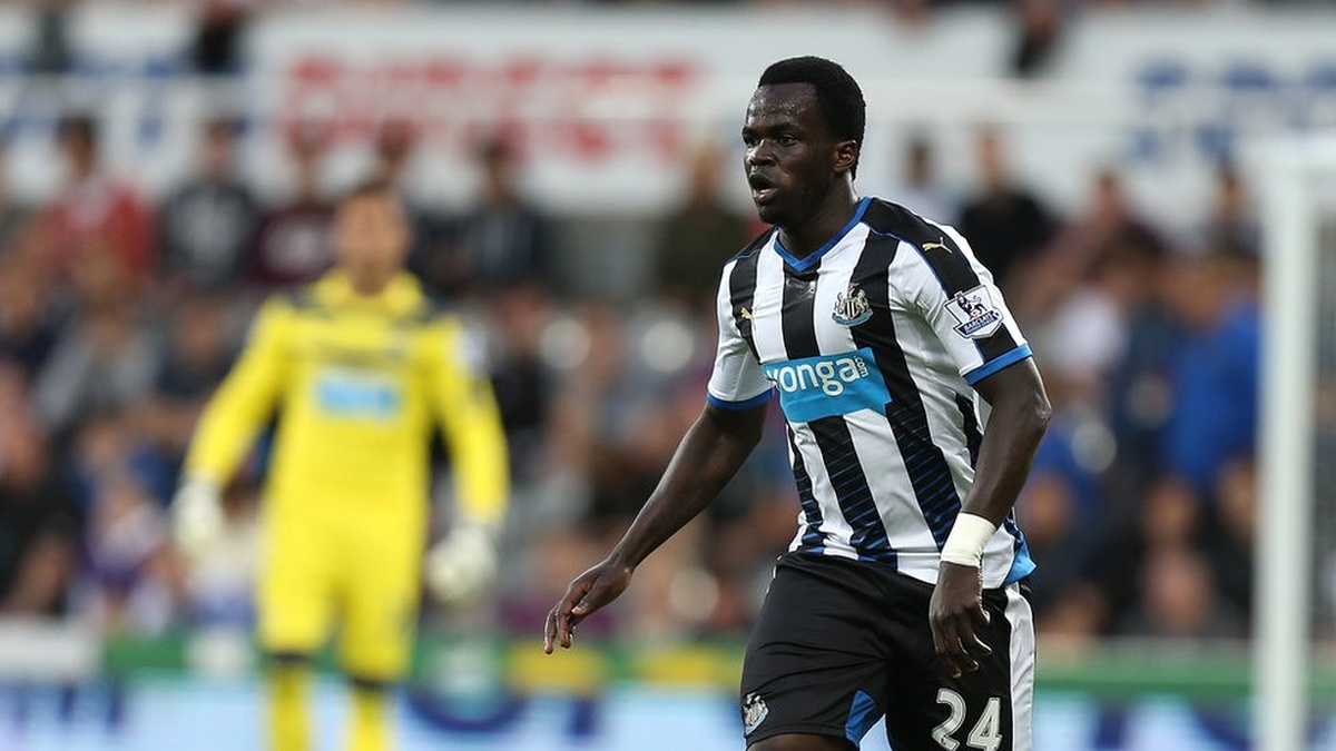 Antremanda Yere Yığılan Futbolcu Cheick Tiote Hayatını Kaybetti