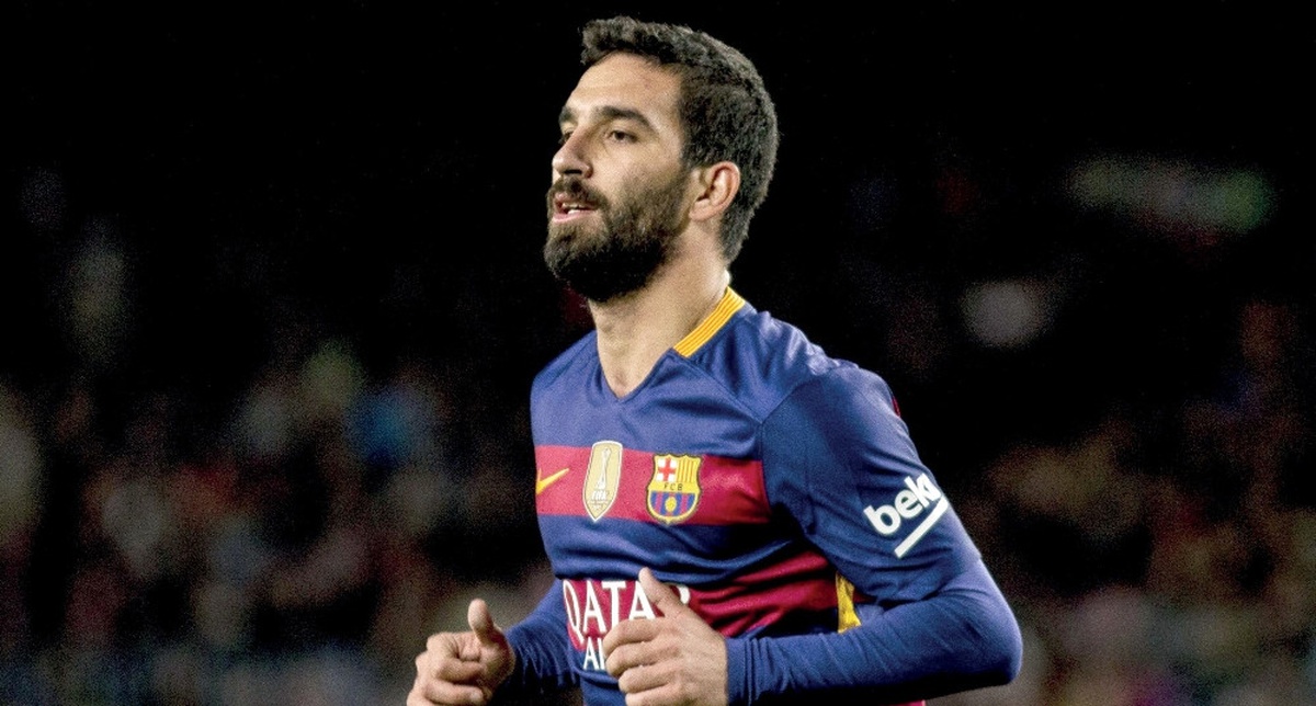 Arda Turan, A Milli Takım Kadrosundan Çıkarıldı.