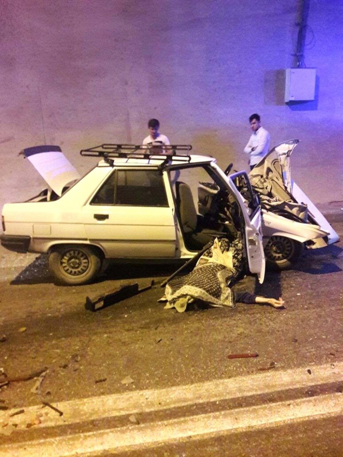 Artvin\'de Trafik Kazası: 2 Ölü, 1 Yaralı