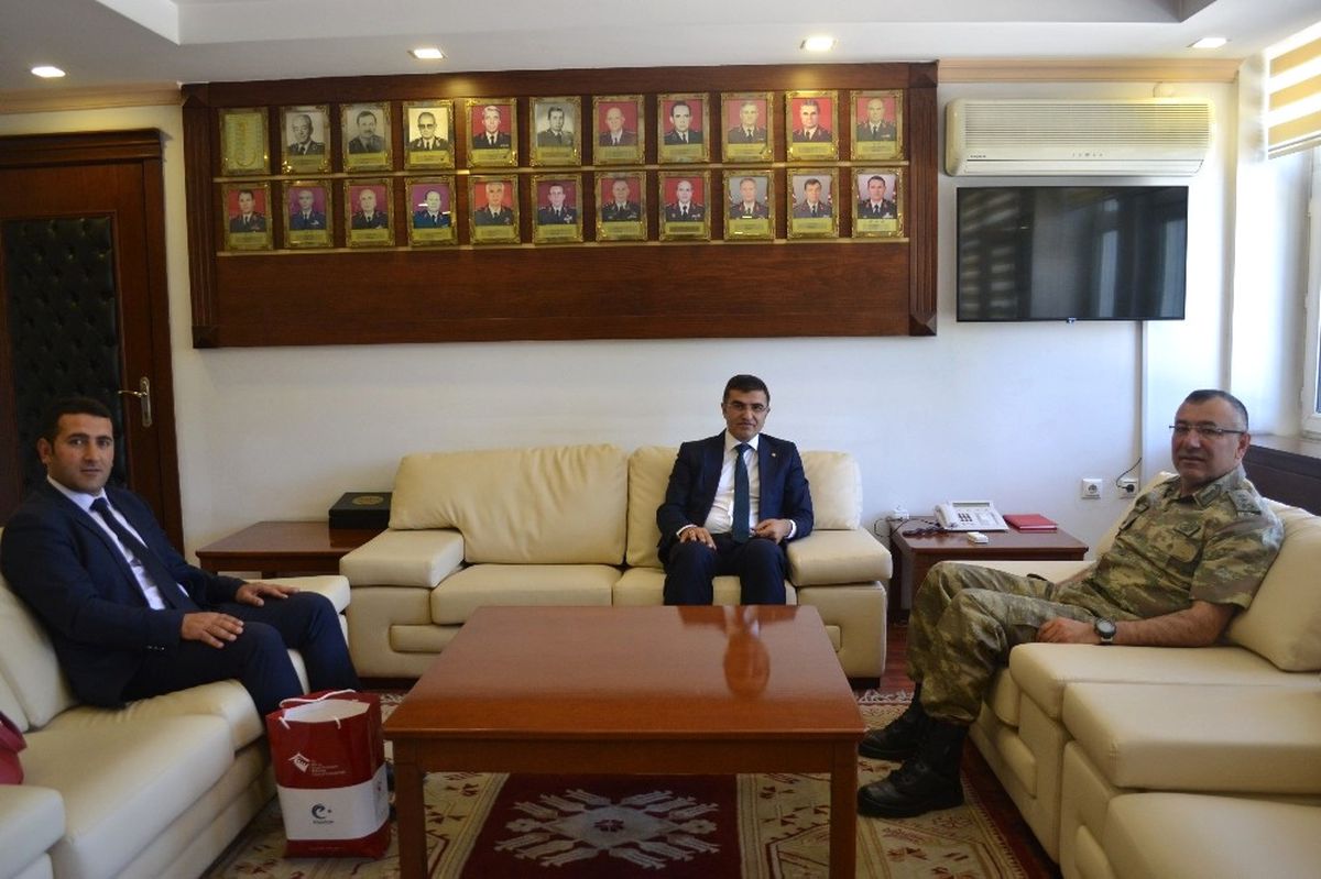 Asp İl Müdürü İlbaş, Jandarma Bölge Komutanı Alpar ile Bir Araya Geldi