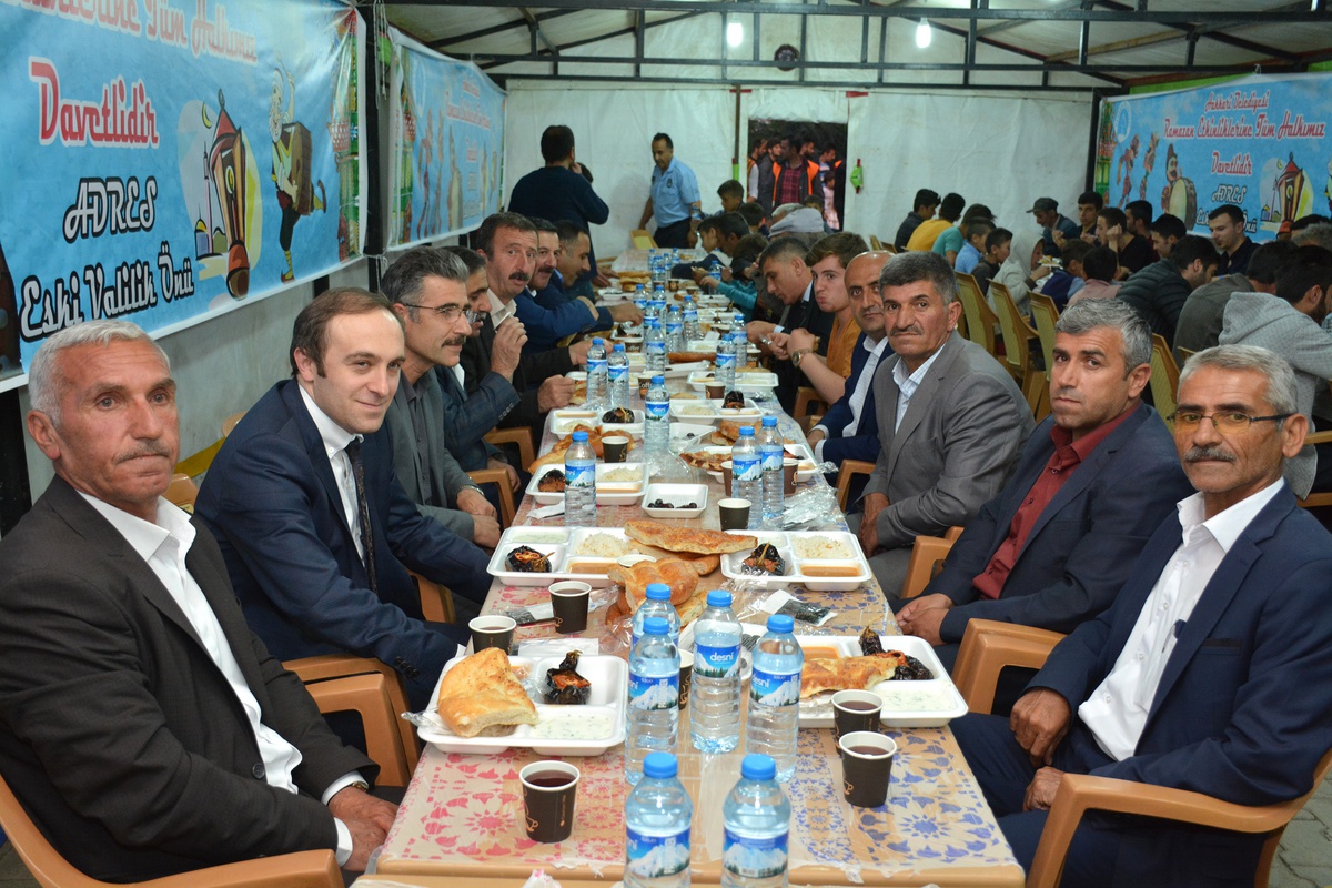 Başkan Epcim Vatandaşlarla İftar Sofrasında Buluştu
