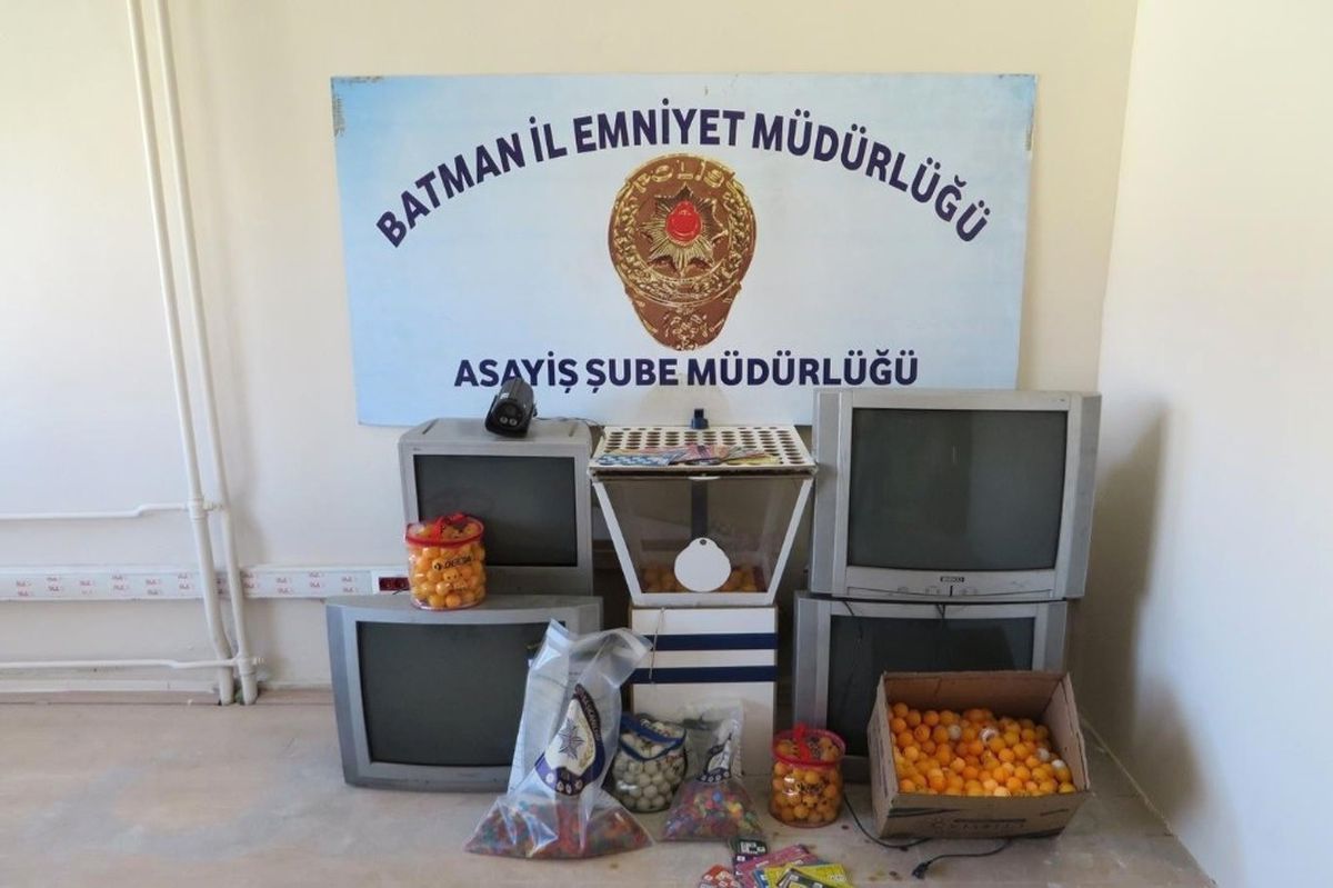 Batman\'da Polisten Kumar Baskını