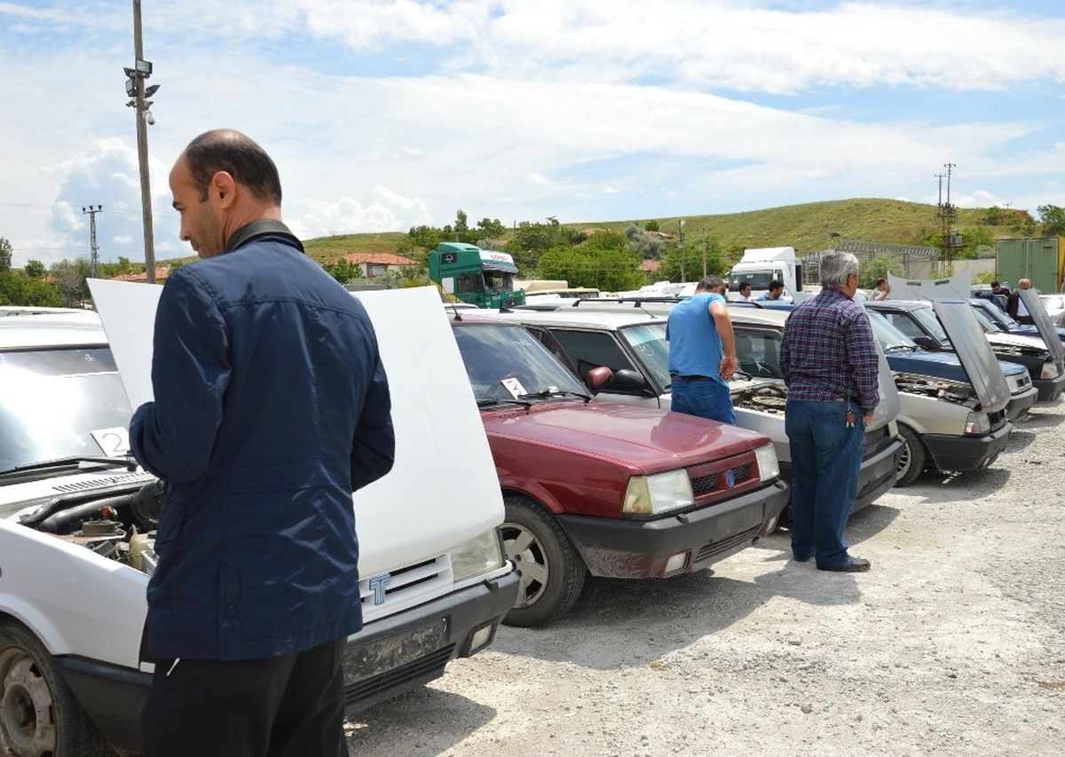 Çalınan Arabalarına Kavuştular