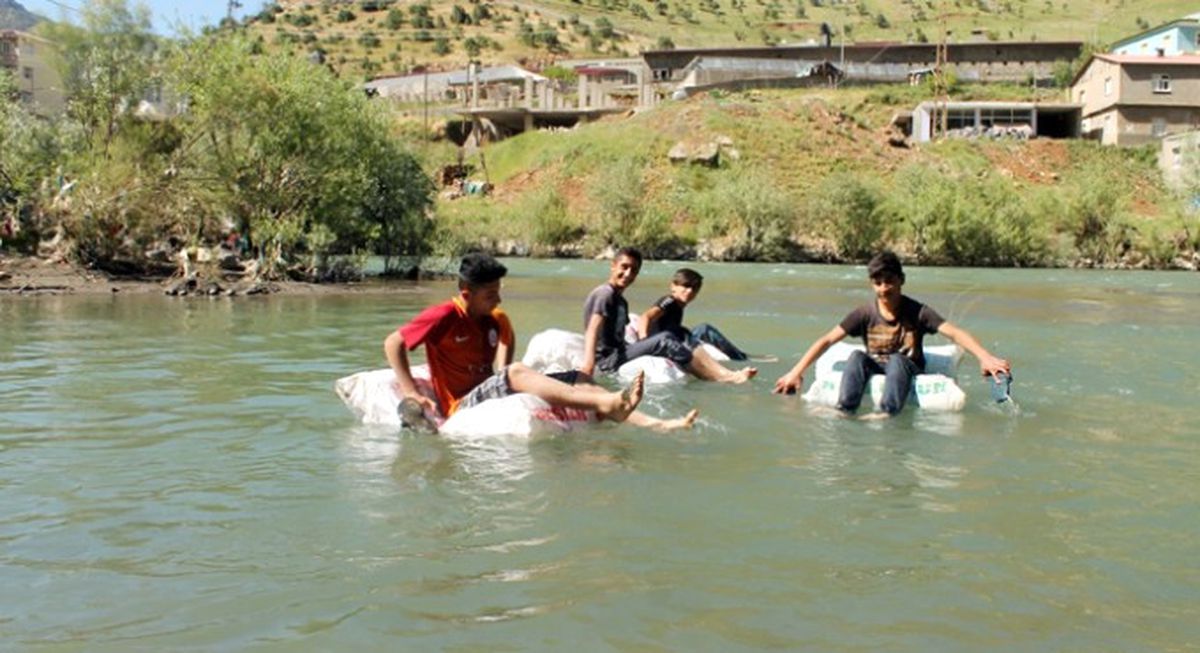 Dağda Operasyon, Eteklerinde Rafting