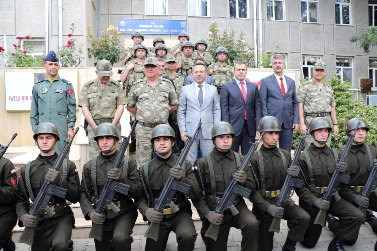Diyarbakır\'da Güvenlik Toplantısı Lice\'de Yapıldı