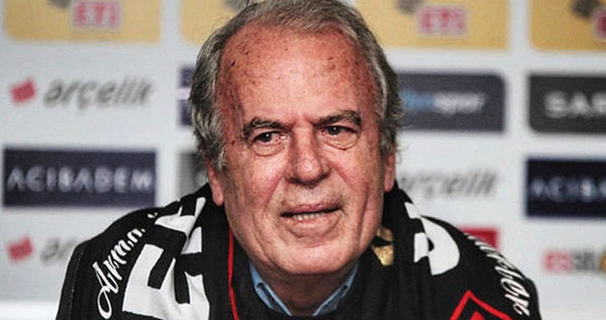 Eskişehirspor Yönetimi, Mustafa Denizli'yle Yollarını Ayırdı