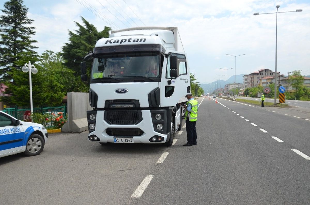 Fatsa\'da Trafik ve Asayiş Uygulamaları