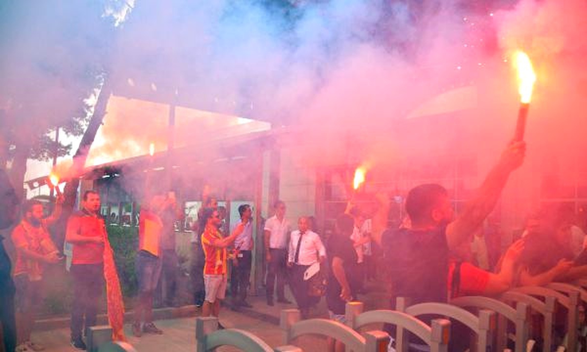 Göztepe\'de Süper Lig Coşkusu