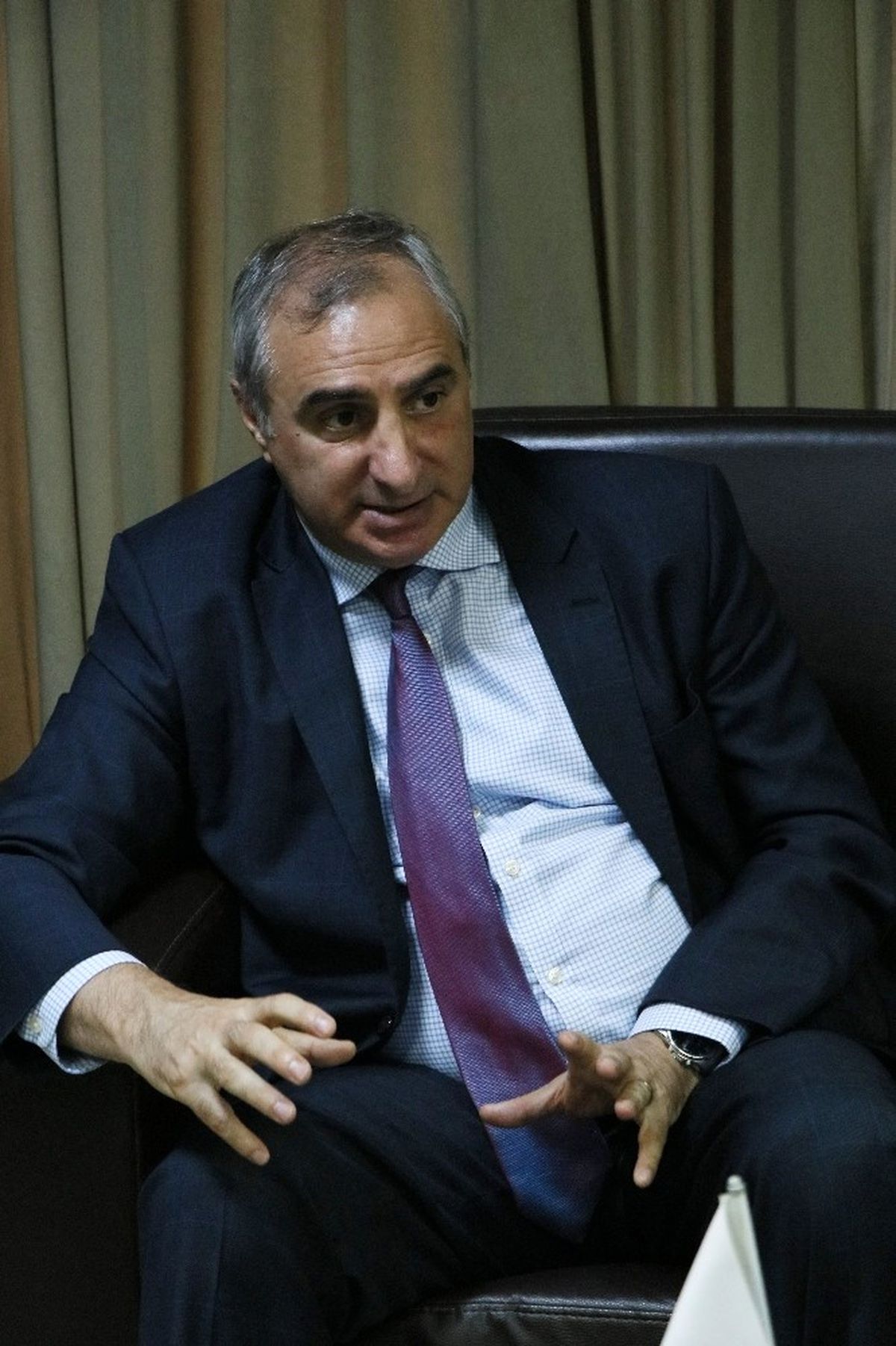 İsrail Büyükelçisi Naeh: "Katar Bir An Önce Teröristlerden Kurtulmalı"