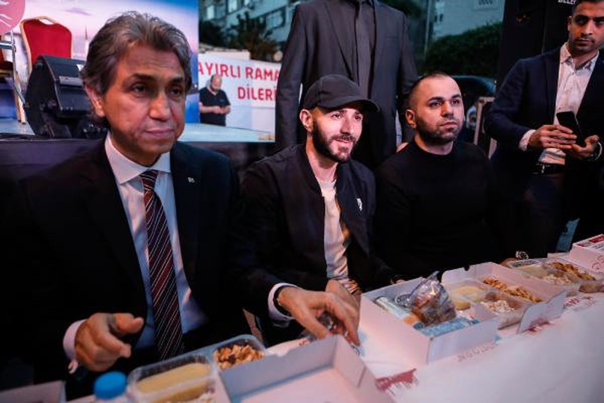 Karim Benzema İftar Programına Katıldı