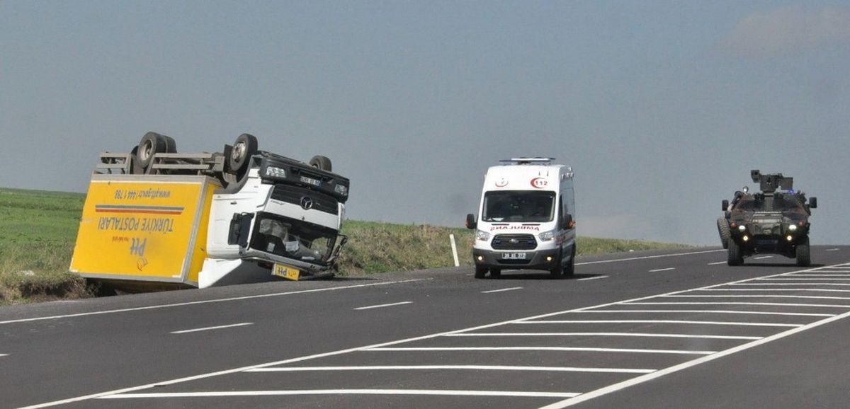 Kars\'ta Trafik Kazası: 2 Yaralı