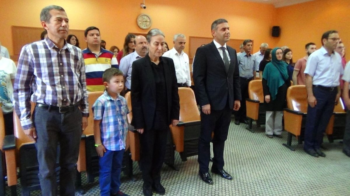 Kırklareli\'nde Öğrenciler Şehit Annesine Mektup Yazdı