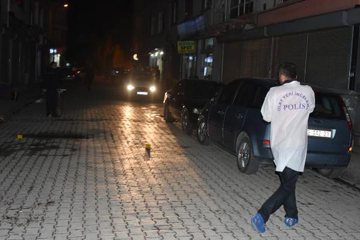 Konya\'da Bıçaklı Kavga: 1 Ölü