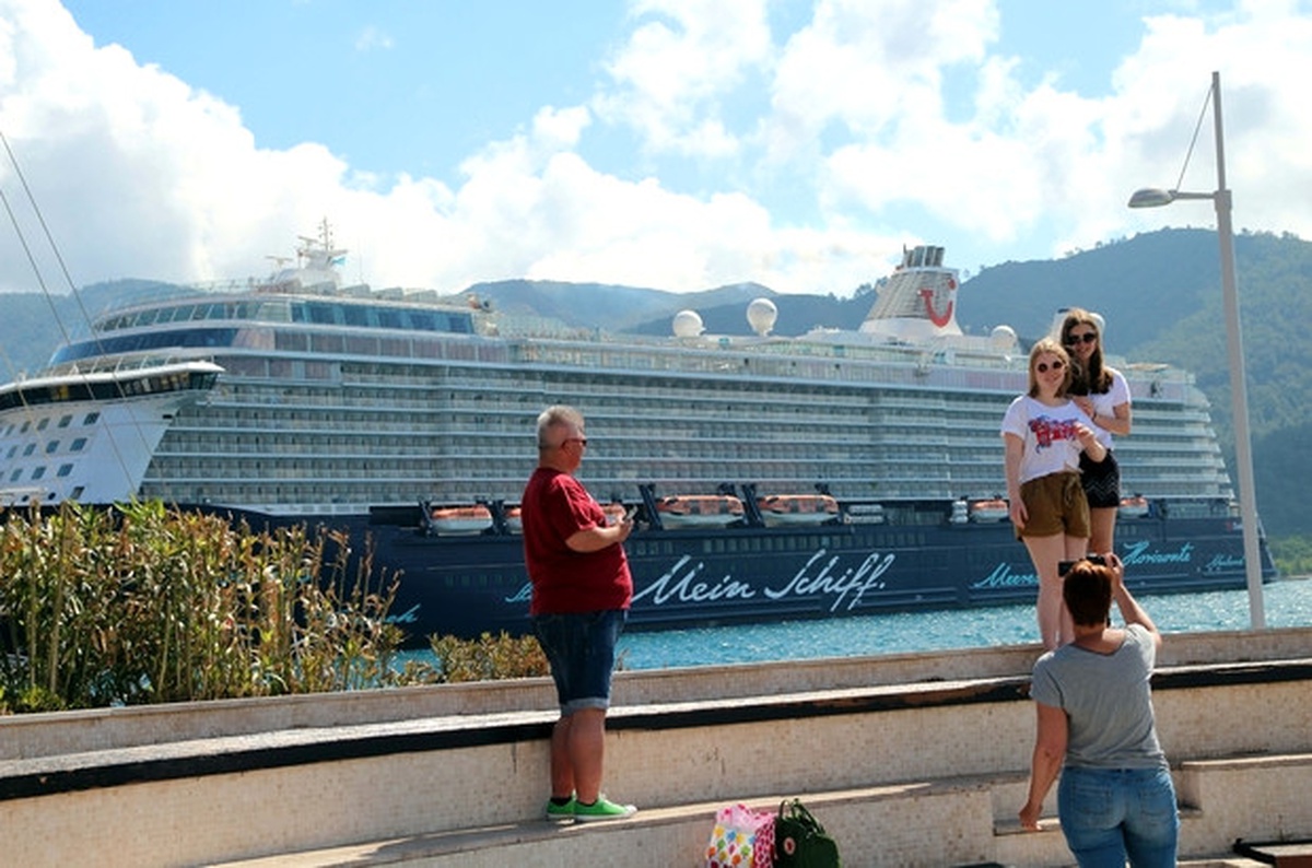 Kuşadası\'nda Kruvaziyer Turizmi