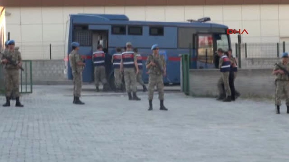 Malatya\'daki Darbe Girişimi Davasına Devam Edildi (3)