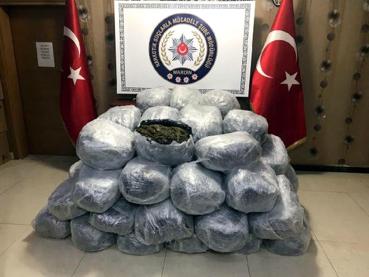 Mardin\'de 320 Kilo 450 Gram Esrar Ele Geçirildi