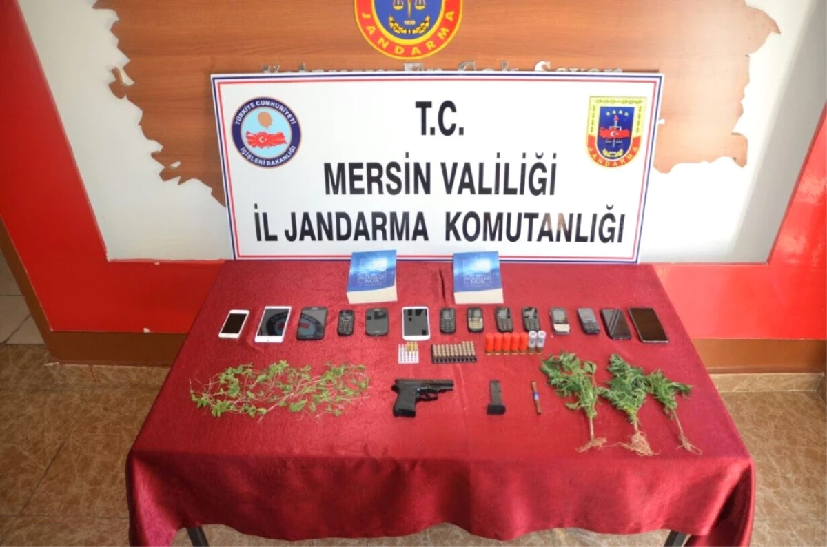 Mersin\'deki Uyuşturucu Operasyonuna 8 Tutuklama