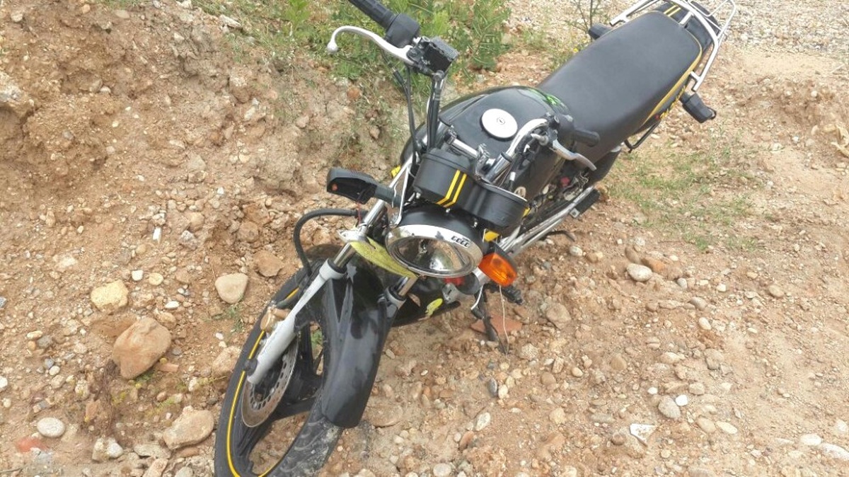 Önce Motosikletle Çarptı Sonra Bıçakladı