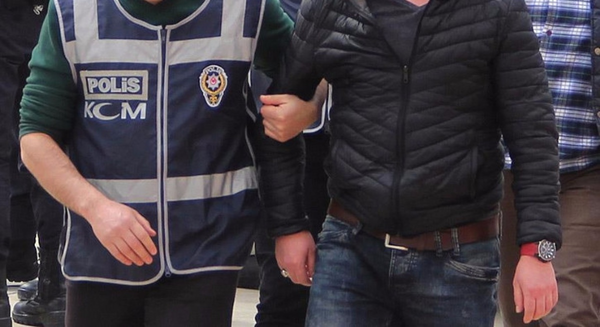 Sivas\'ta Fetö\'den 2 Kişi Tutuklandı