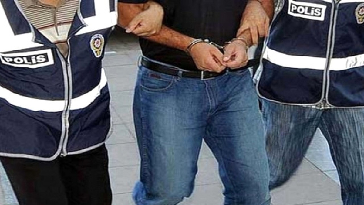 Sürücü, Bin 360 Kamyonet İncelenerek Yakalandı
