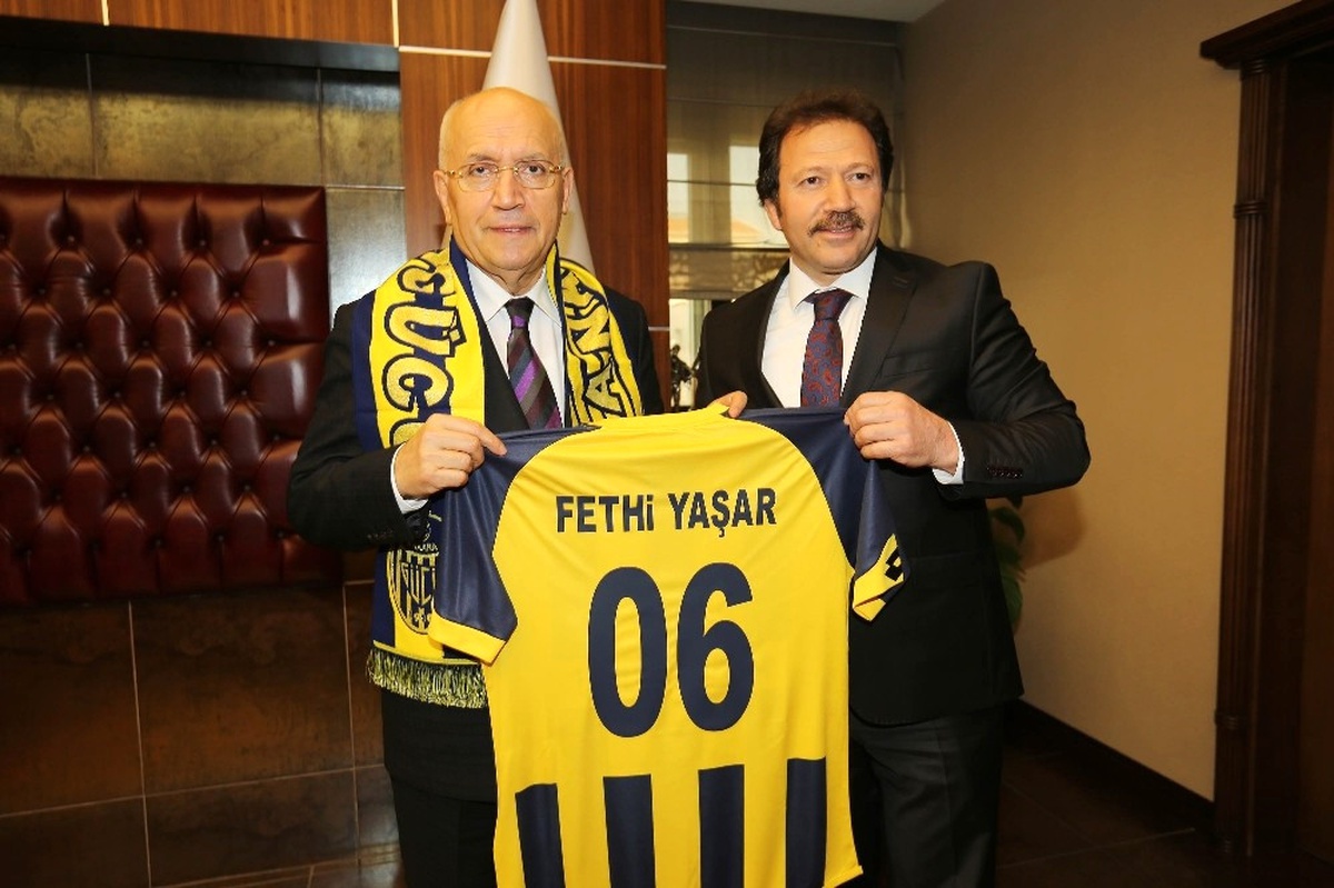 Yenimahalle Belediye Başkanı Yaşar\'dan Şampiyon Ankaragücü\'ne Destek