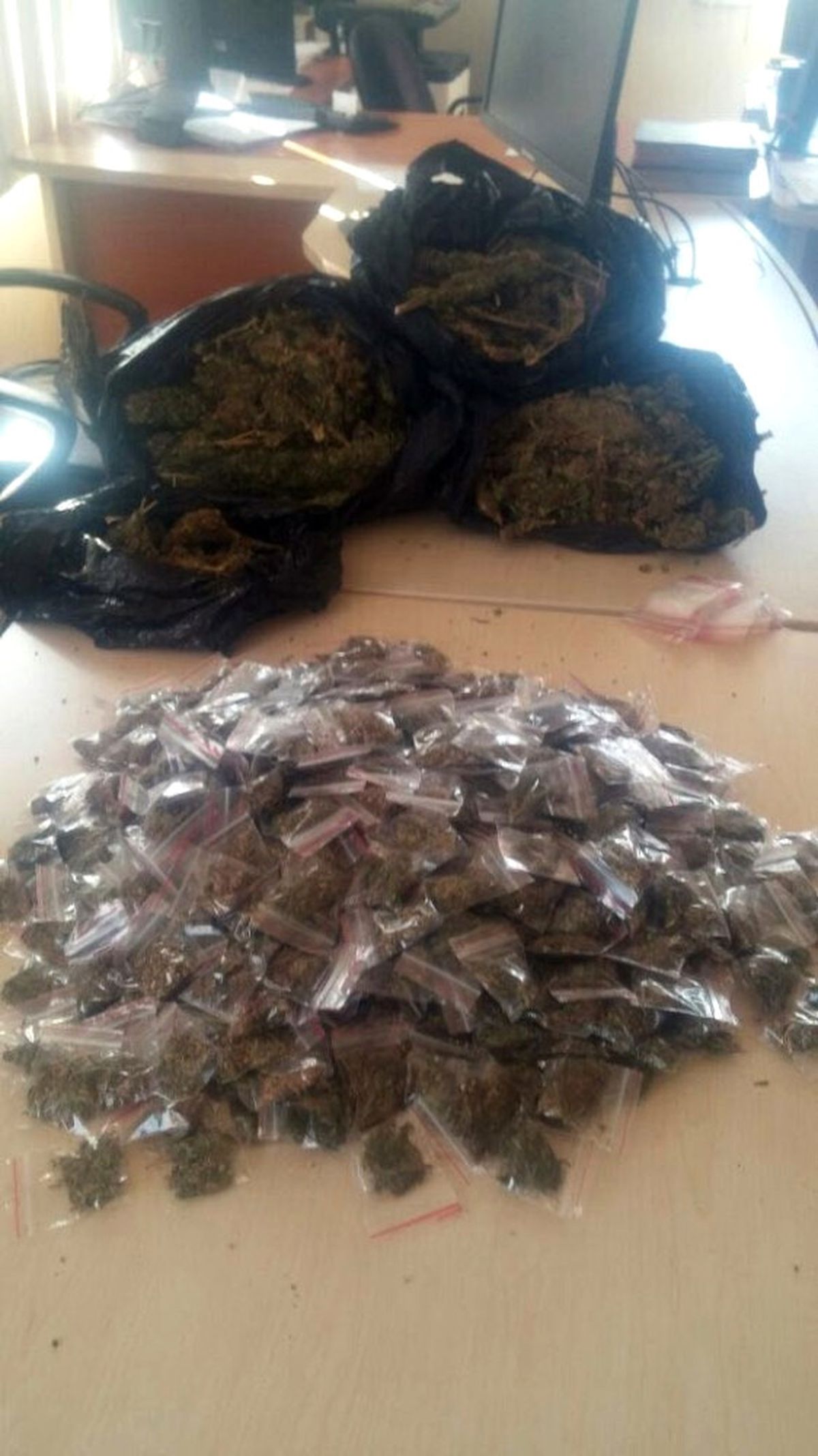 Adana\'da Bir Evde 4 Kilo 450 Gram Esrar Ele Geçirildi
