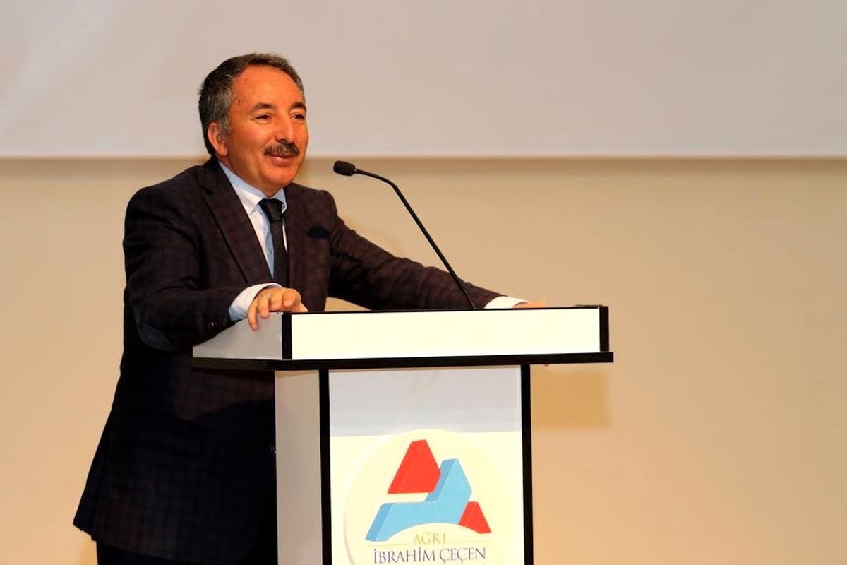 Aiçü\'de Uygulamalı Girişimcilik Eğitimi Sertifika Töreni