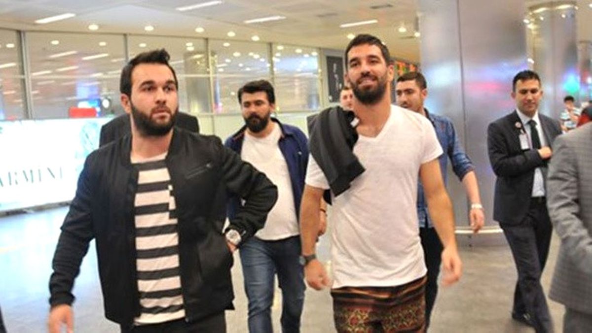 Arda Turan İstanbul\'a Geldi