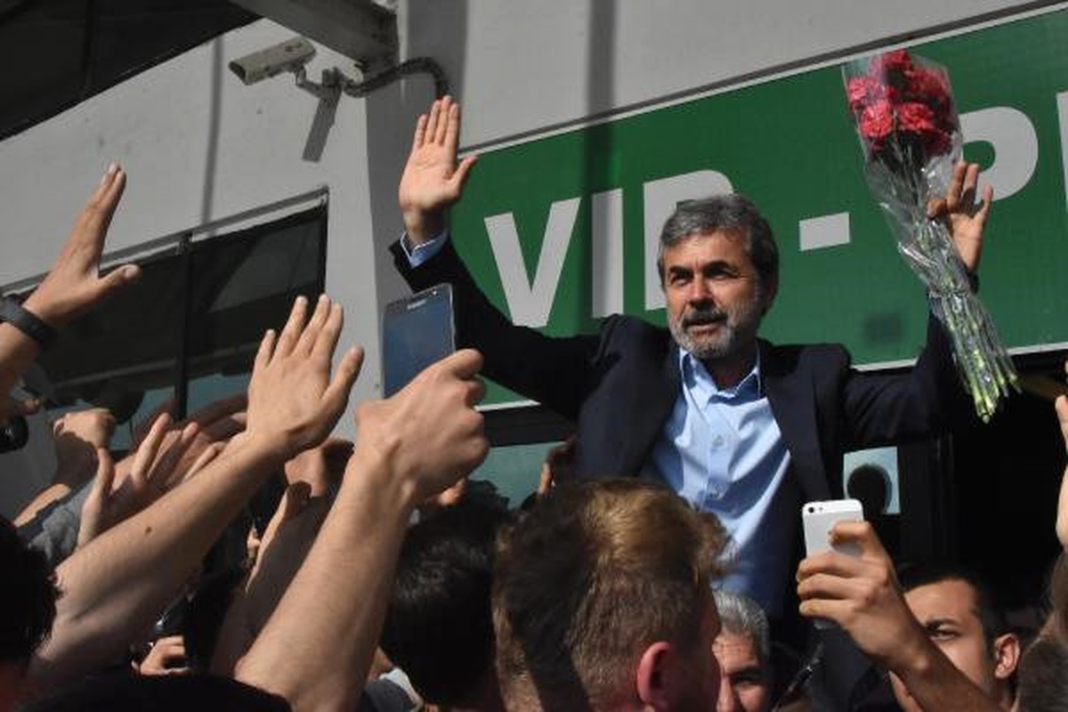 Aykut Kocaman\'a, Konyaspor\'dan \'Kocaman Veda Töreni\'