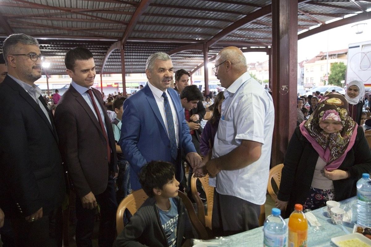 Başkan Çelik Osmanlı Mahallesi\'nde