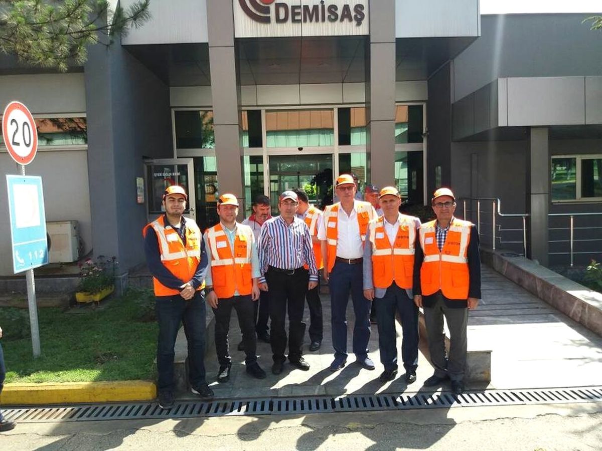 Belediye Başkanı Duymu, Fabrika Yöneticileri ile Bir Araya Geldi
