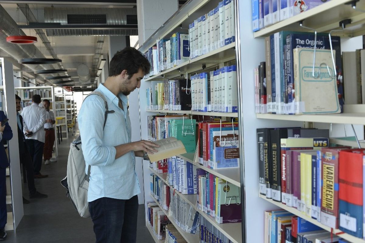 Beü İkinci Kütüphanesi İbn-i Sina Kampüsü\'nde Hizmete Girdi