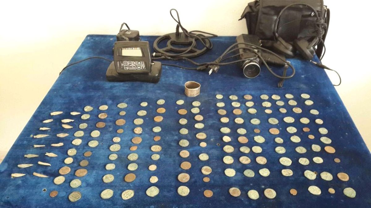 Bitlis\'te 139 Adet Bronz Sikke Ele Geçirildi