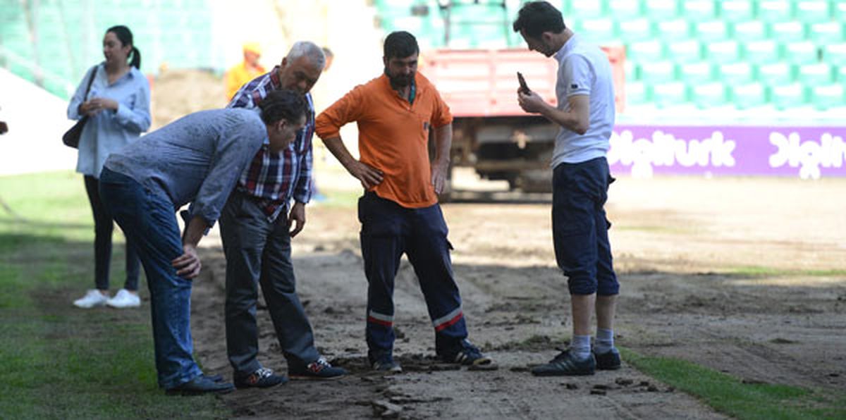 Bursa\'da Yeni Statta Hibrit Çim Dönemi