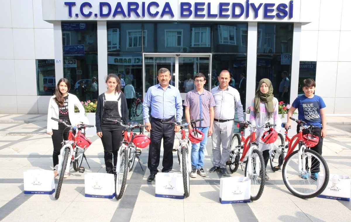 Darıca Bilgi Evleri\'nden Büyük Başarı