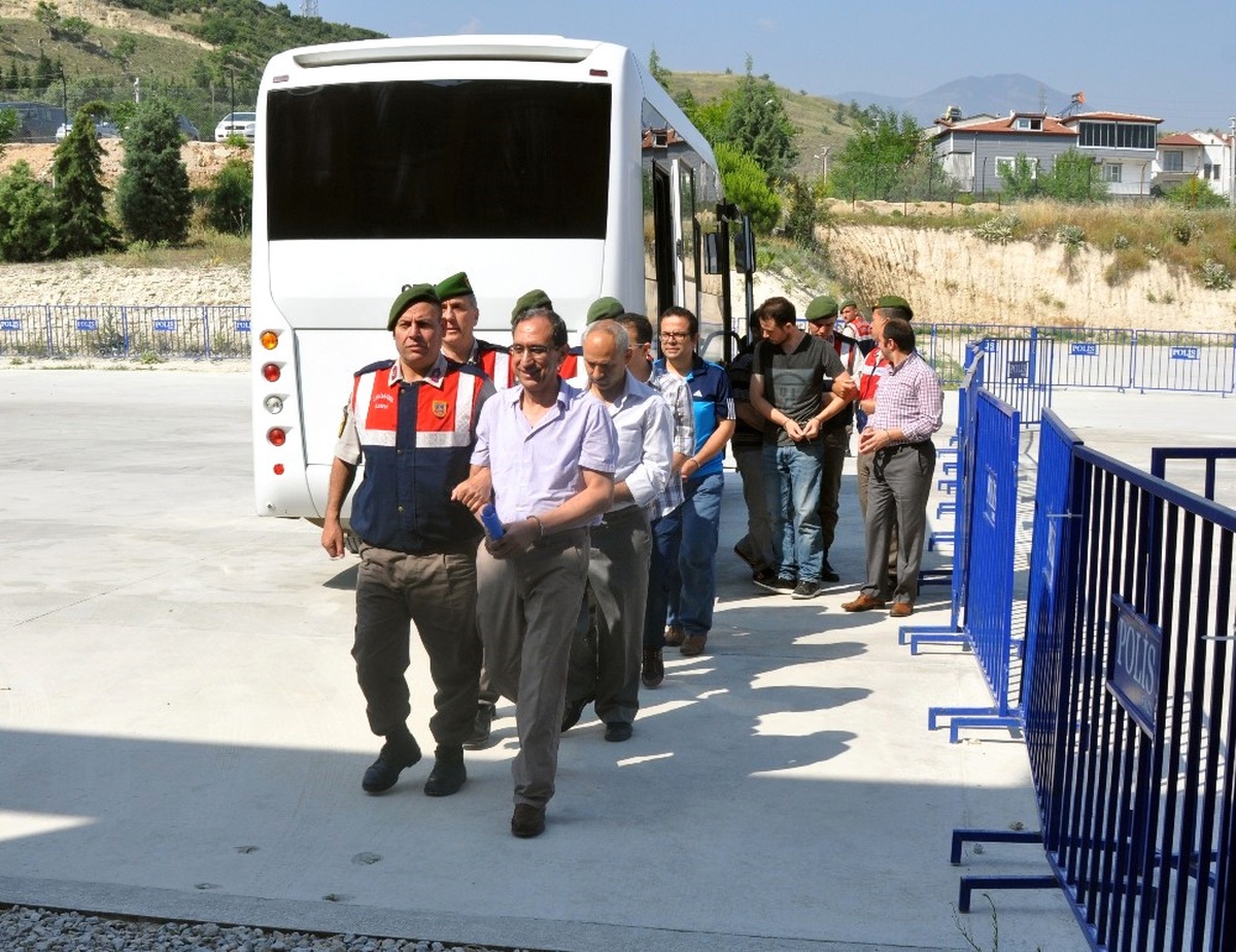 FETÖ\'nün Denizli\'deki Eğitim Ayağı Yargı Karşısında