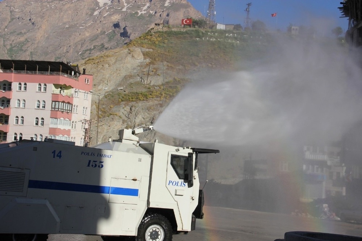 Dha Yurt - Toma\'lar Bu Kez Hakkari Caddelerini Yıkadı